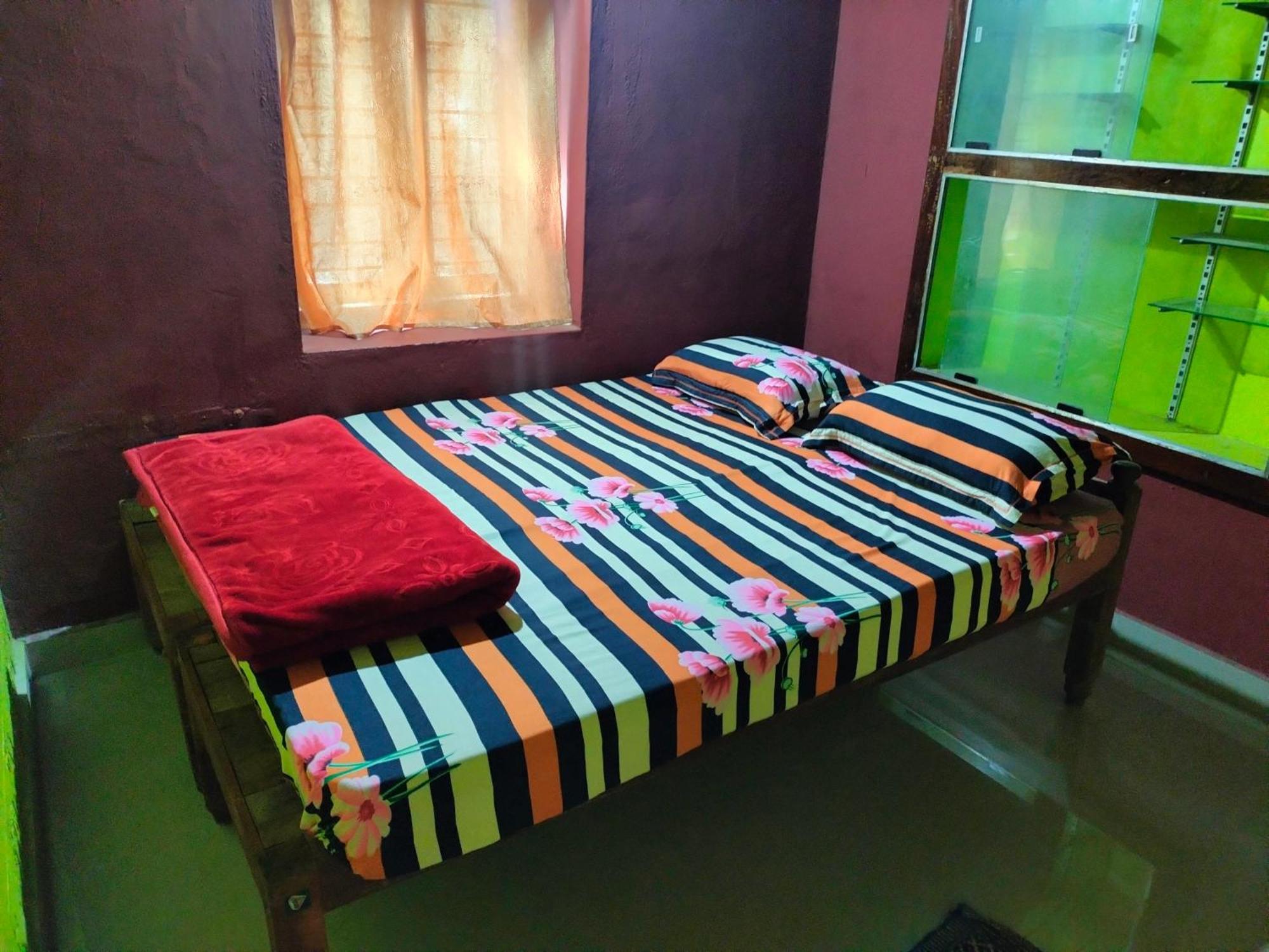 Villa Sambrama Wood House à Madikeri Extérieur photo